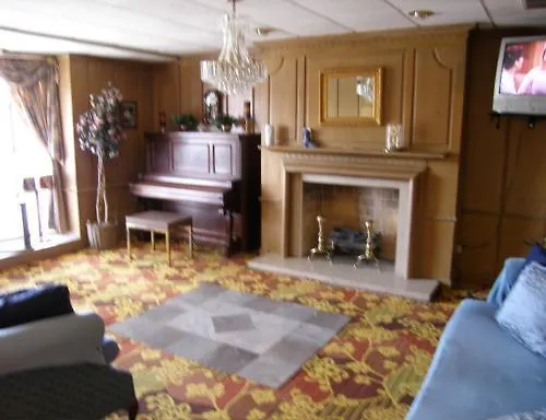Manor Motel